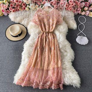 Short Sleeve Lace Mesh Maxi Dress
