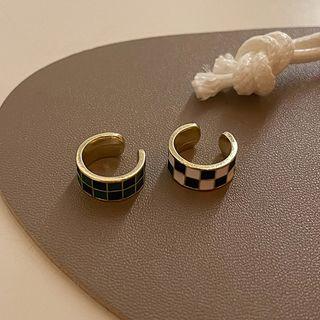 Checkerboard Ear Cuff
