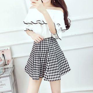 Set: Contrast Trim Off Shoulder Elbow Sleeve Top + Plaid Skirt