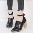 Hollow Out Chunky-heel Ankle Boots
