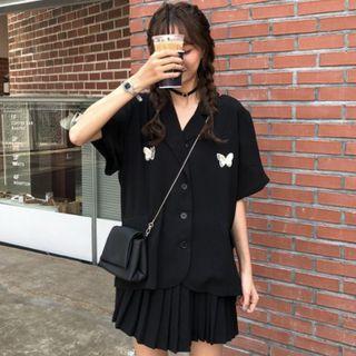 Short-sleeve Butterfly Shirt / Pleated Mini A-line Skirt