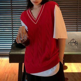 V-neck Cable Knit Sweater Vest / Elbow-sleeve T-shirt / Straight-leg Pants