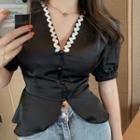 V-neck Puff-sleeve Slim-fit Top