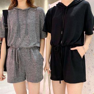 Set: Short-sleeve Hoodie + Sweatshorts