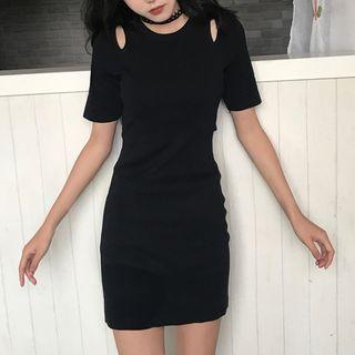 Cutout Short-sleeve Bodycon Dress