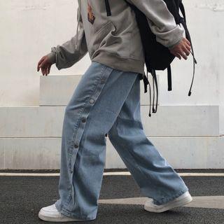 Button-side Wide Leg Jeans