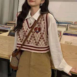 Bear Embroidered Sweater Vest Dark Brown - One Size