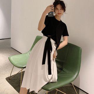 Set: Short-sleeve Cropped T-shirt + A-line Midi Skirt