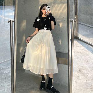 Short-sleeve Heart Embellished T-shirt / Midi A-line Suspender Skirt