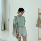 Pastel-color Slit-side T-shirt