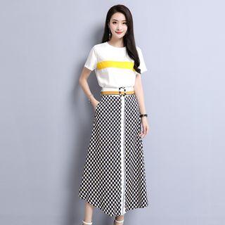 Set: Color Block Short-sleeve T-shirt + Checked Midi A-line Skirt