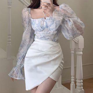 Long-sleeve Square-neck Floral Shirt / High-waist Asymmetrical Plain Mini Skirt