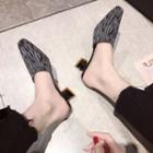 Pointed Slippers