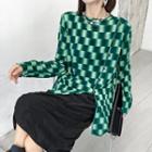 Long-sleeve Checkered Button-up Knit Top