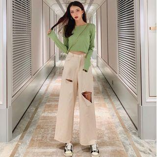 Plain Long-sleeve Crop T-shirt / Distressed Wide-leg Jeans