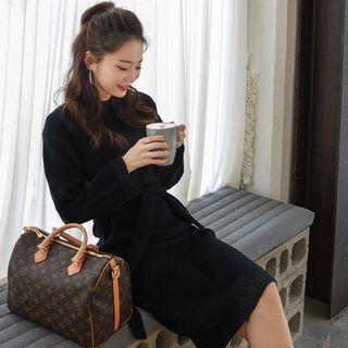 Round-neck Waffle Knit Sweater Dress