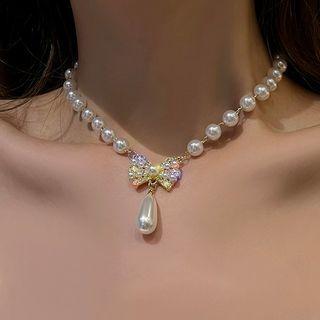 Bow Rhinestone Faux Pearl Choker White & Gold - One Size