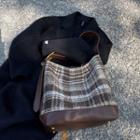 Plaid Bucket Shoulder Bag