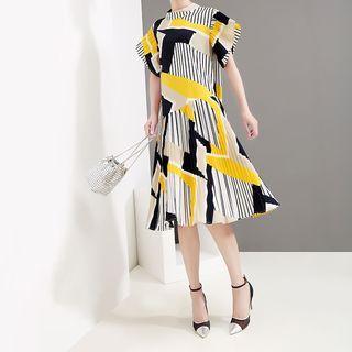 Short-sleeve Color Block A-line Dress / Long-sleeve Dress