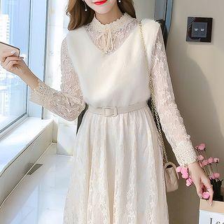 Set: Long-sleeve Lace Dress + Furry Crop Vest