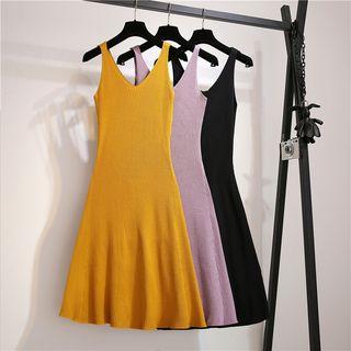 Sleeveless A-line Midi Knit Dress
