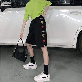Bear Embroidered Straight-cut Shorts