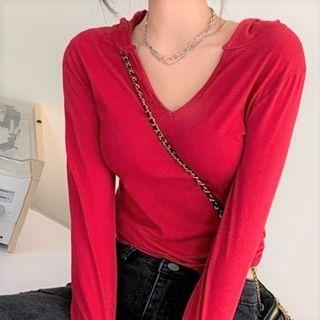 Long-sleeve Cropped V-neck Hooded Top