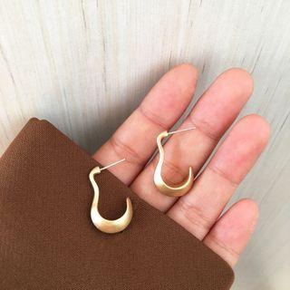 Curved Alloy Dangle Earring 1 Pair - S925 Silver Needle - Stud Earrings - Gold - One Size