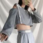Contrast Trim Cold-shoulder Cropped Pullover