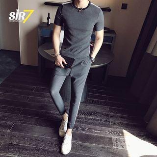 Set : Short-sleeve T-shirt + Skinny Pants