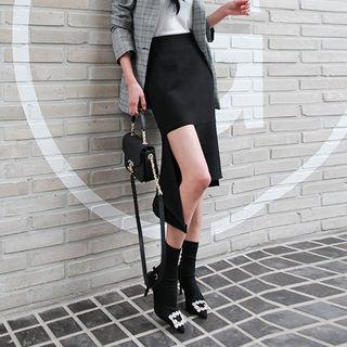 Cutout-hem Midi Skirt
