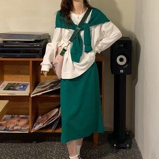 Set : Mock Two-piece Panel Top + Back Split Semi Skirt