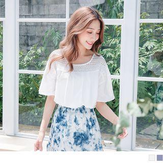 Crochet Panel Round Neck Short-sleeve Top