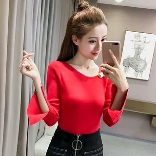 Cut Out Neckline 3/4 Sleeve Knit Top