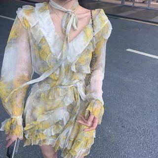 Set: Long-sleeve Print Blouse + A-line Skirt