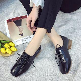 Lace-up Block-heel Shoes