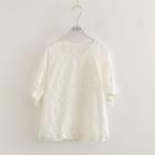 Floral Embroidery T-shirt White - One Size