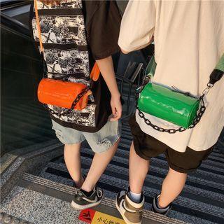Circle Chain Crossbody Bag