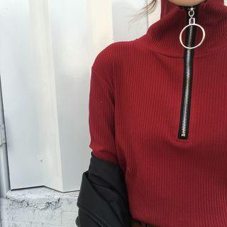 Long-sleeve Turtleneck Half-zip Knit Top