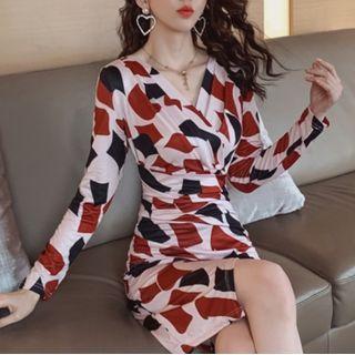 Long-sleeve Irregular Printed Mini Bodycon Dress