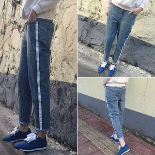 Cropped Striped Jeans