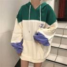 Fleece-lined Lettering Printed Two-tone Hoodie