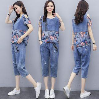 Set: Sleeveless Denim Top + Capri Jeans