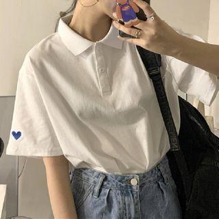 Short-sleeve Collar Heart Embroidered T-shirt