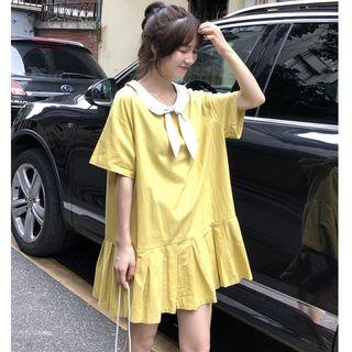 Short-sleeve Bow Collar Pleated Dress