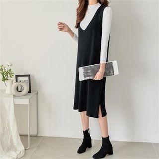Set: Mock-neck Ribbed Top + Sleeveless Knit Dress