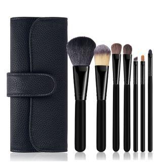 Set Of 7: Makeup Brush + Case