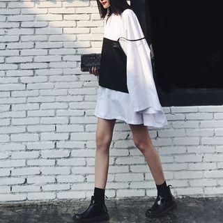 Set: Loose-fit Plain Long-sleeve T-shirt + Faux-leather Camisole Top