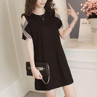 Loose Fit Off Shoulder Midi Dress