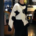 Round-neck Knit Sweater Black & White - One Size